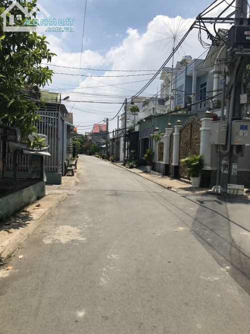 Bán nhà cấp 4 và dãy trọ DT 100m2 hẻm BS Minh, phường Hoá An, Biên Hoà giá 4 tỷ - 2