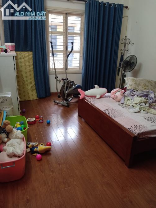 Bán đất tặng nhà 4 tầng, giá đầu tư phố nguyễn ngọc vũ, cầu giấy, hà nội - 3