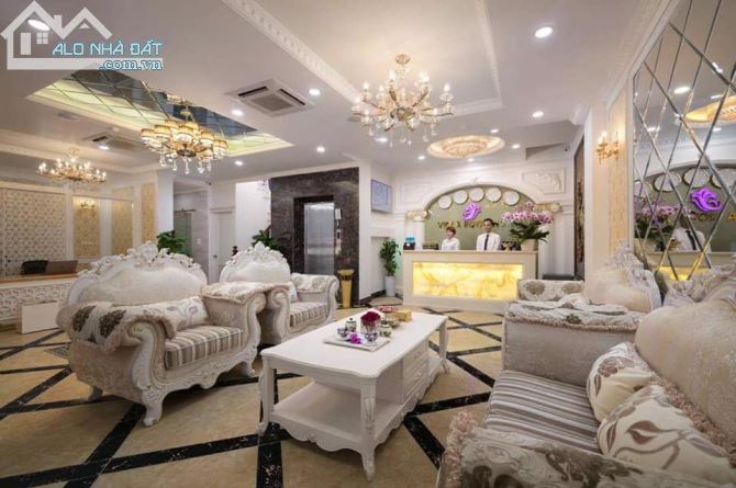 Bán Khách Sạn măt phố Khúc Thừa Dụ 10 tầng Lô Góc 350m2, mặt tiền 30m, Giá 140 tỷ - 2