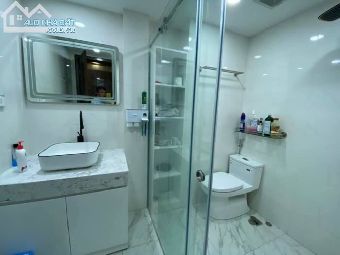 Phân lô cán bộ GTVT, Cầu Giấy. 7 tầng thang máy 55m2. View CV Thủ Lệ. 11 tỷ - 3