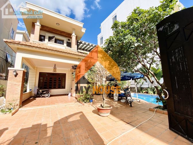 🐬VILLA Hồ bơi 600M2 Quốc  Hương_Q.2  mát lắm khách ạ