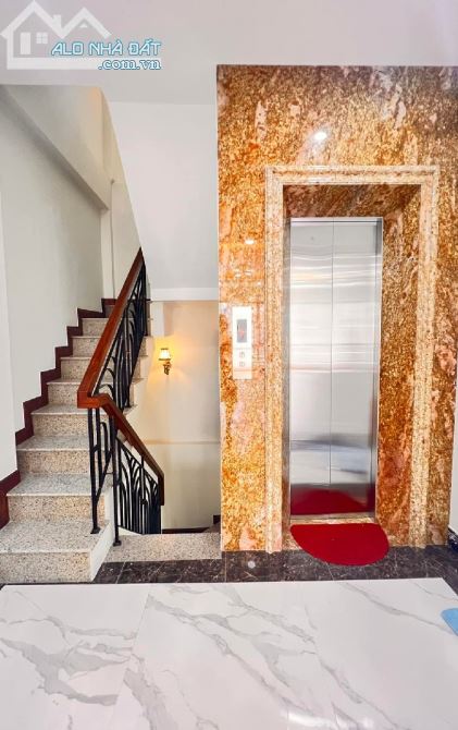 Phân lô Duy Tân, Cầu Giấy gần bãi đỗ xe. 55m2 6T Thang máy, Gara ô tô - 2