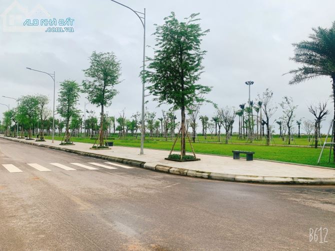 CẦN BÁN NHANH 2LÔ LK MT ĐƯỜNG PHAN KHÔI KDC ADB(MỚI) PHƯỜNG TÂN THẠNH-TTTP TAM KỲ.