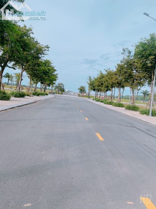 CẦN BÁN NHANH 2LÔ LK MT ĐƯỜNG PHAN KHÔI KDC ADB(MỚI) PHƯỜNG TÂN THẠNH-TTTP TAM KỲ. - 2