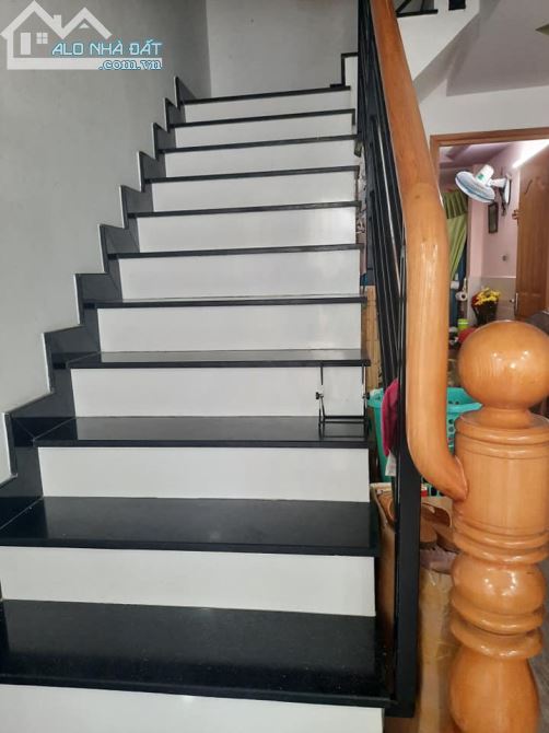 5 TẦNG HOÀN CÔNG ĐỦ - 6PN - NỘI THẤT CAO CẤP - CÁCH MẶT TIỀN 50M - HẺM THẲNG XH VÀO CỬA - 1