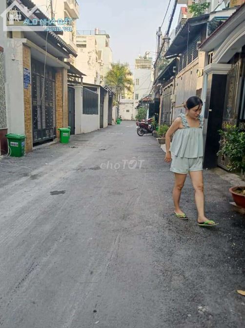 Ban Nhà 100m2 ngang 5,5m Cây Trâm Gò Vấp   6,7ty