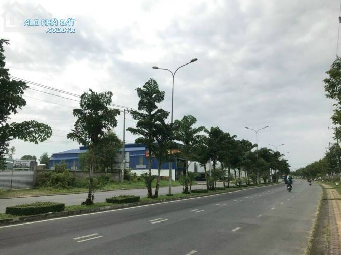 Đất Mặt Tiền Nguyễn Văn Cừ Nối Dài Cần Thơ xéo Trường Đại Học Nam Cần Thơ giá 24triệu - 1