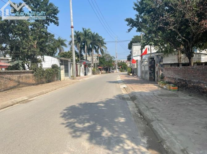 BÁN ĐẤT ĐÔNG YÊN TRỤC CHÍNH TL421B – KINH DOANH TỐT – RẺ NHẤT KHU VỰC 145M GIÁ 2.6 TỶ - 2