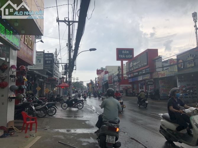 Bán Đất đường Đỗ Xuân Hợp, Phường Phước Long A , 457 m2 giá: 17,5 tỷ - 4