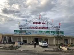 Bán nhanh lô đất mặt chợ Điện Ngọc ,đã có sổ , đường 27m