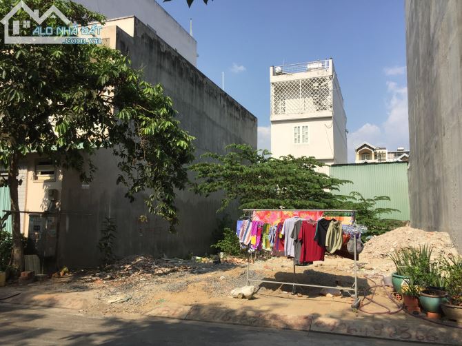 "Bán đất đường 494, Phường Tăng Nhơn Phú A, DT: 5 x 21 = 105 m2 cn. Gía: 7.2 tỷ - 2