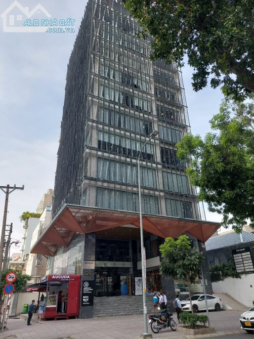 Bán toà nhà Building Văn Phòng 56 Nguyễn Đình Chiểu, P Đa Kao, Quận 1.