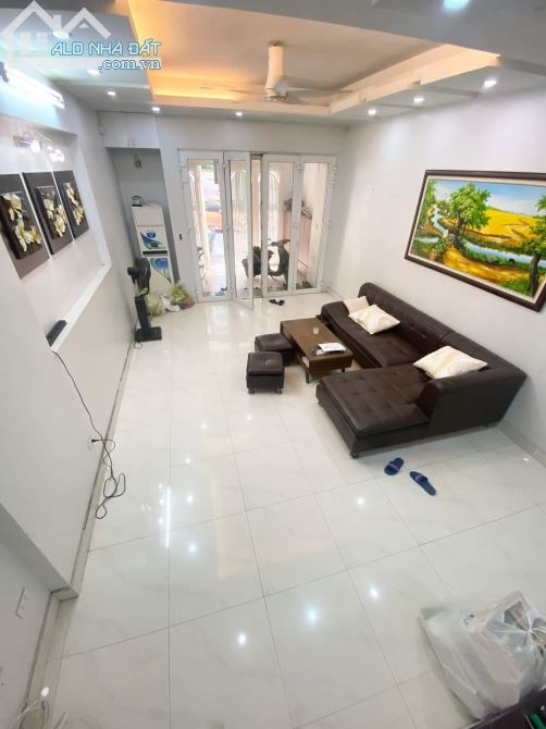 Bán nhà lk văn quán,70m 5 tầng, vỉa hè thênh thang