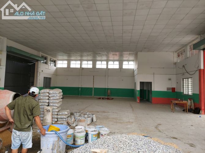 Cho thuê kho xưởng diện tích 500m2 giá 22tr/tháng ở gần Thị Trấn Hóc Môn