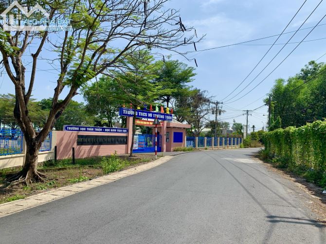 Tái Định Cư xã Bình Hòa. 8x26= 200m2 thổ cư. Giá 3,2 tỷ
