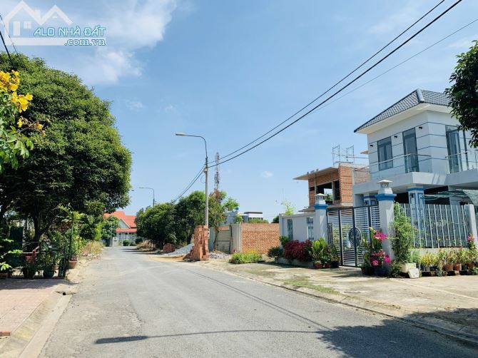 Tái Định Cư xã Bình Hòa. 8x26= 200m2 thổ cư. Giá 3,2 tỷ - 3