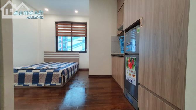 TÒA NHÀ CCMN CẦU GIẤY LÔ GÓC Ô TÔ DOANH THU 2,4TỶ /NĂM. 110M x 9Tx MT10m 35TỶ - 4