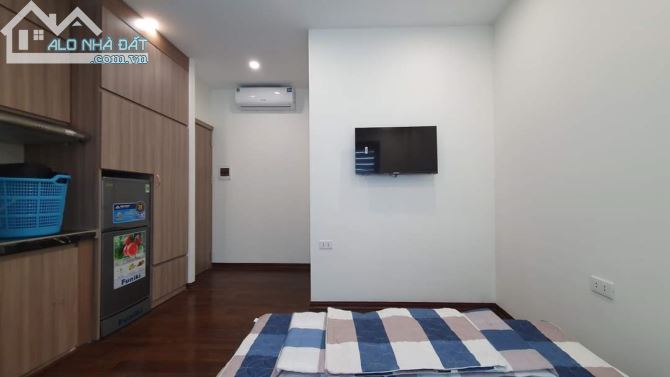 TÒA NHÀ CCMN CẦU GIẤY LÔ GÓC Ô TÔ DOANH THU 2,4TỶ /NĂM. 110M x 9Tx MT10m 35TỶ - 5
