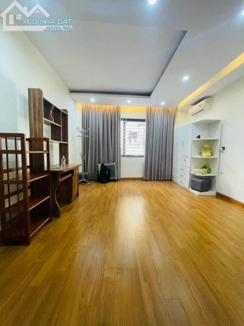 BÁN NHÀ ĐẸP PHÚ DIỄN, LÔ GÓC KINH DOANH, NGÕ THÔNG,GARA OTO TRÁNH, Dt65m, mt4.5, 9x tỷ - 2