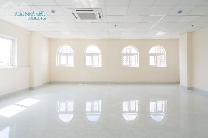 Cho thuê VP Bình Thạnh - Khu D2 - 60m2 - chỉ 15tr - Miễn phí quản lý - 1