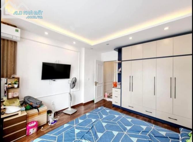 Bán nhà Ngõ 46A  Phạm Ngọc Thạch, diện tích 43m2 x5 tầng, Ô tô đõ cửa, Giá 7,8 tỷ - 2