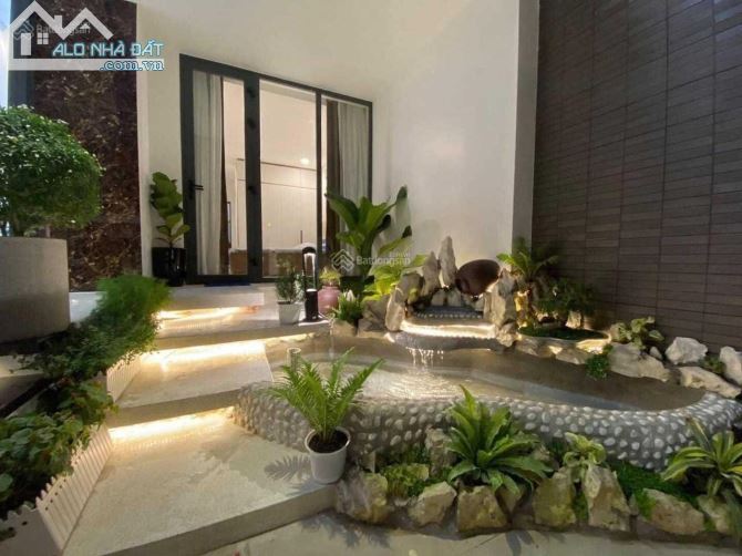 Biệt thự đẹp view sông đường Xuân Thủy Phường Thảo Điền Q 2 TP Thủ Đức 8x26m,hầm trệt,3lầu