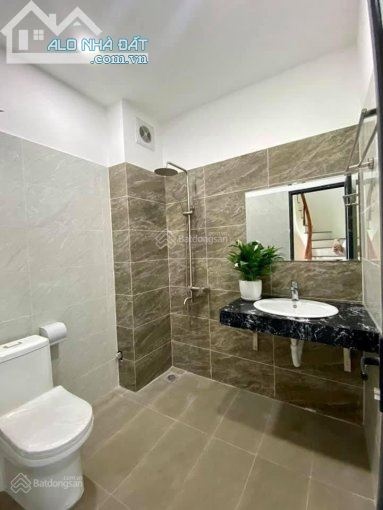 Bán nhà xây mới tại Xuân Phương, Nam Từ Liêm giá cực tốt vị trí đẹp - 4