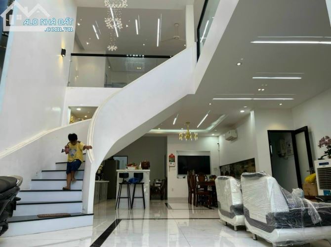 Bán biệt thự mini 1 trệt 2 lầu p Bửu Long,TP Biên Hòa. 8x40m. Giảm còn 12,5 tỷ - 3