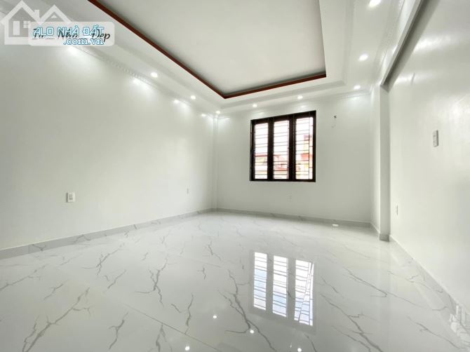 Bán nhà xây mới Ngô Gia Tự, Hải An, Hải Phòng. DT 52m2x4T. Hướng Đông. Ô TÔ VÀO NHÀ - 4