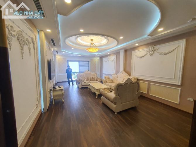 Bán nhà khu Nguyễn Thị Định - Cầu Giấy, dt 70m2 x 7 tầng, thang máy . giá 35 tỷ - 2