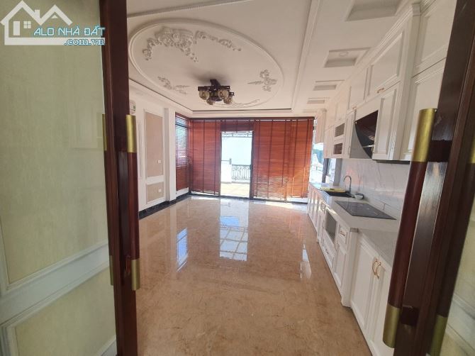Bán nhà khu Nguyễn Thị Định - Cầu Giấy, dt 70m2 x 7 tầng, thang máy . giá 35 tỷ - 3