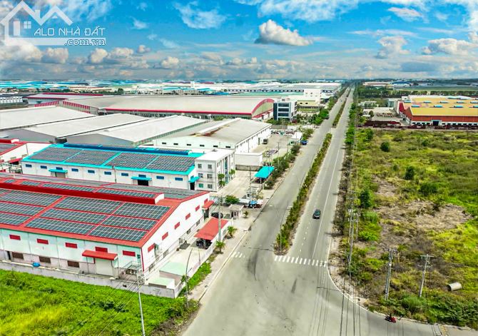 BÁN ĐẤT XƯỞNG 7.000M2 GIÁ RẺ NHẤT KCN TÂN ĐÔ, ĐỨC HÒA, LONG AN