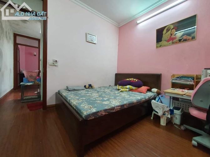 Tổ ấm hoàn hảo nhà phố Dương Văn Bé, 40m × 4 tầng giá 6.8 tỷ - 1