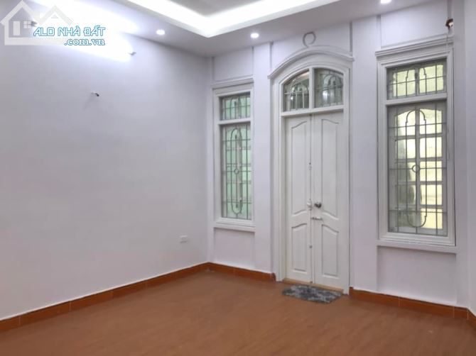 CẦN BÁN NHÀ PHÂN LÔ ,Ô TÔ ĐỖ CỬA , NGUYỄN NGỌC NẠI , THANH XUÂN 68M2 GIÁ 7,95TỶ - 4