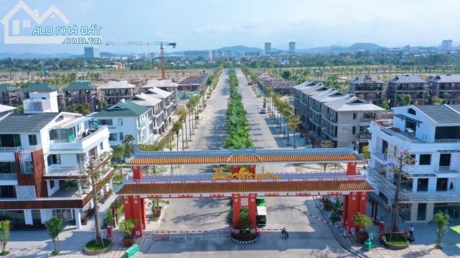 Biệt thự 2 mặt tiền view kênh đảo Eco Garden, hàng hiếm ngoại giao cực đẹp