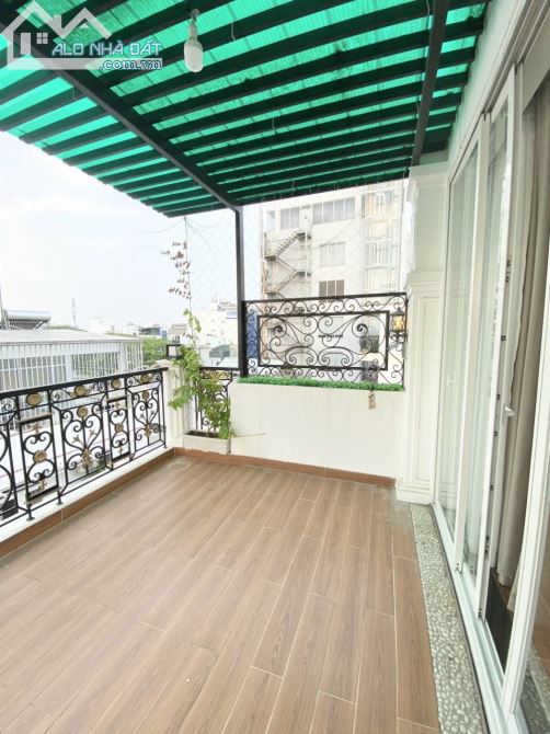 Bán gấp CHDV Lam Sơn P2 Q.Tân Bình DT: 5.6x18.8 Hầm 6 Lầu ST thu nhập 70tr/th chỉ 25 Tỷ TL - 3