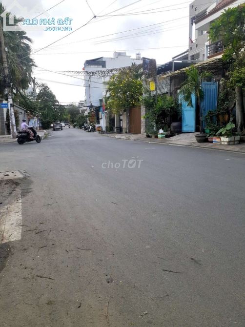 Bán nhà 118m2 mặt đường Lê Đức Thọ GV ngang 4,5m , 8,1ty - 2