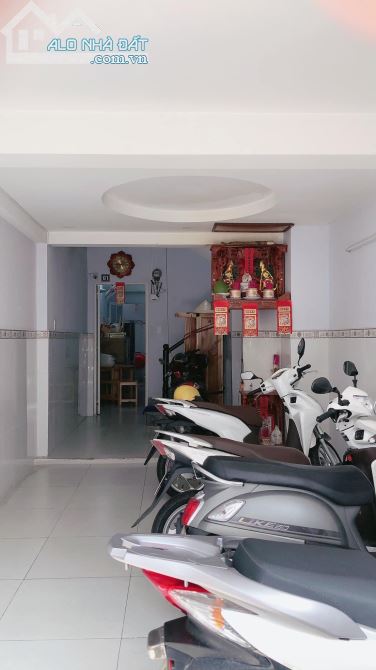 Hẻm Ô tô Đồng Xoài, Tân Bình, 5 Tâng BTCT, 9 phòng thu nhập 40tr, 8 tỷ X
