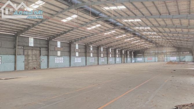 Bán gấp xưởng may 16.390m2 P. Tân Thới Nhất Quận 12
