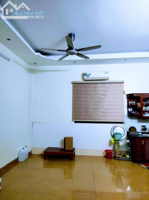 BÁN NHÀ LÊ QUÝ ĐÔNG HÀ ĐÔNG , Ô TÔ ĐỖ CỬA 51M2 GIÁ 7,7 TỶ. - 2