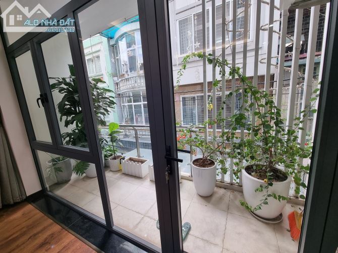 Bán nhà phố Vạn Bảo, phân lô VPCP, nhà đẹp lung linh, garage 7 chỗ, ở kinh doanh suớng. - 5