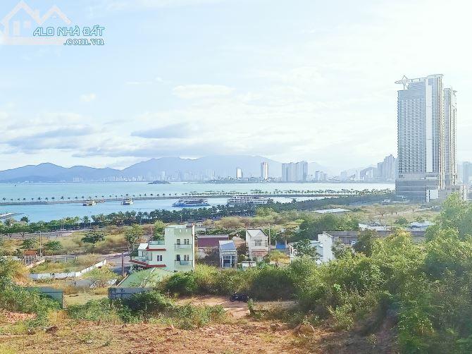 Bán đất View biển.bến du thuyền  Nha Trang - 1