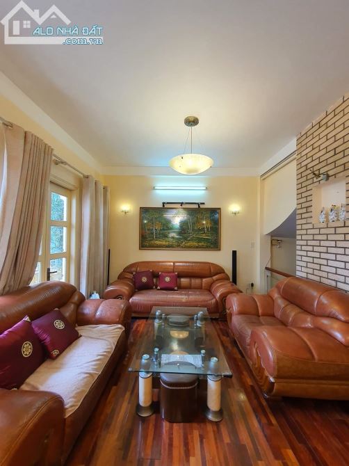 BÁN LIỀN KỀ KĐT TÂN TÂY ĐÔ, PHÂN LÔ, VỈA HÈ, FULL NỘI THẤT, 100M2