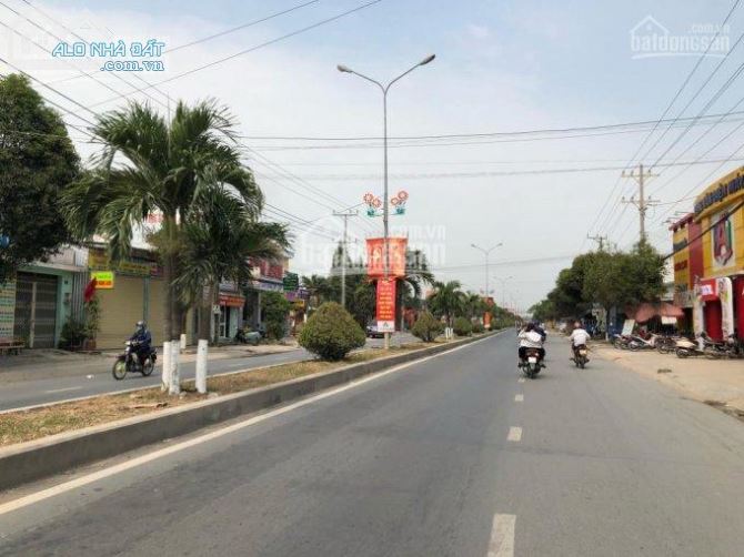 Bán lô đất siêu đẹp đối diện trường Đại Học Quốc Tế Tân Tạo 90m2 đường bê tông 5m giá 860t - 1