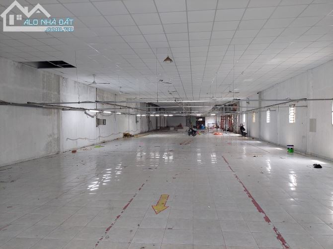 Cho thuê xưởng may 1000m2 giá 40tr/tháng ở đường Đông Thạnh 3. Đông Thạnh .Hm