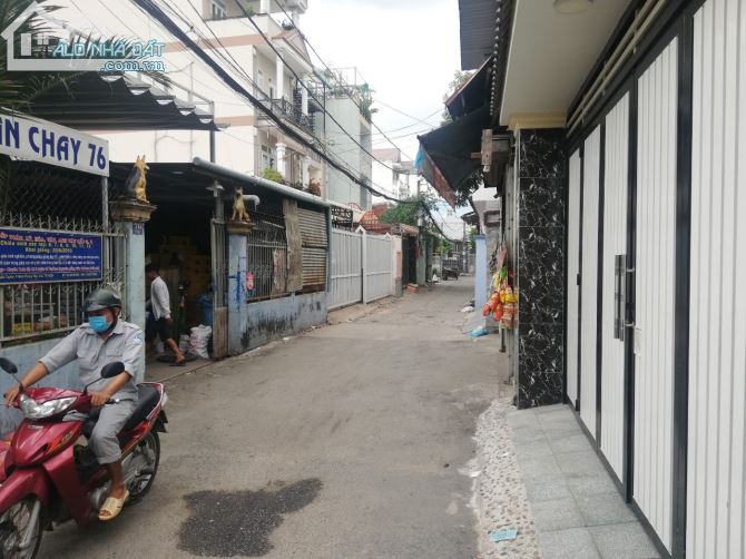 Bán đất 2 MT đường 30 , phường bình trưng tây, DT: 126 m2, giá : 7 tỷ - 2