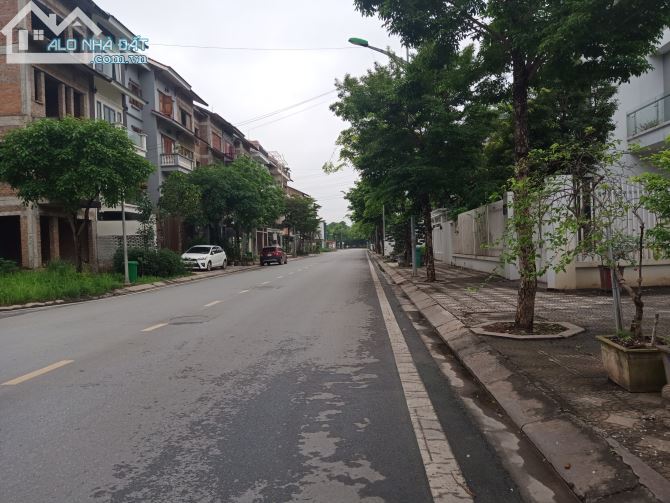 BÁN BT ĐÔ THỊ TASCO  XUÂN PHƯƠNG –  TỪ LIÊM, VỊ TRÍ ĐẸP, CÔNG VIÊN,  DT 246 M, GIÁ 33TỶ - 3