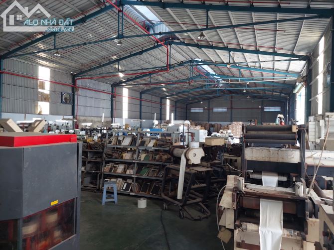 Cho thuê kho xưởng diện tích 1790m2 giá 76tr/tháng ở đường Lê Thị Riêng P.Thới An Quận 12
