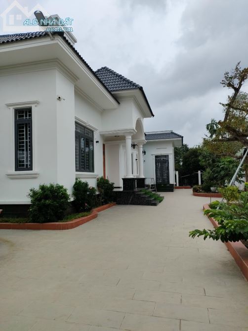 Bán Biệt Thự nhà Vườn phường Phú Thọ, Thủ Dầu Một, Bình Dương