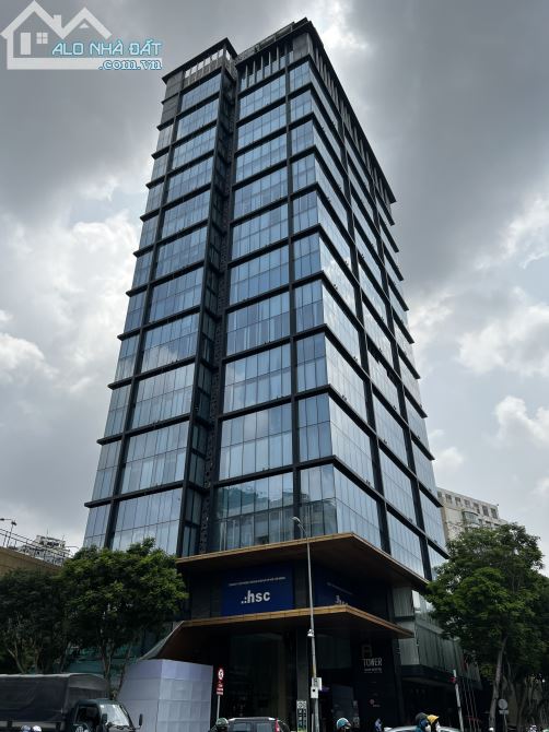 Bán Mặt Tiền Lê Quý Đôn, Phường 6, Quận 3 - 400m2 đất - chỉ 80 tỷ